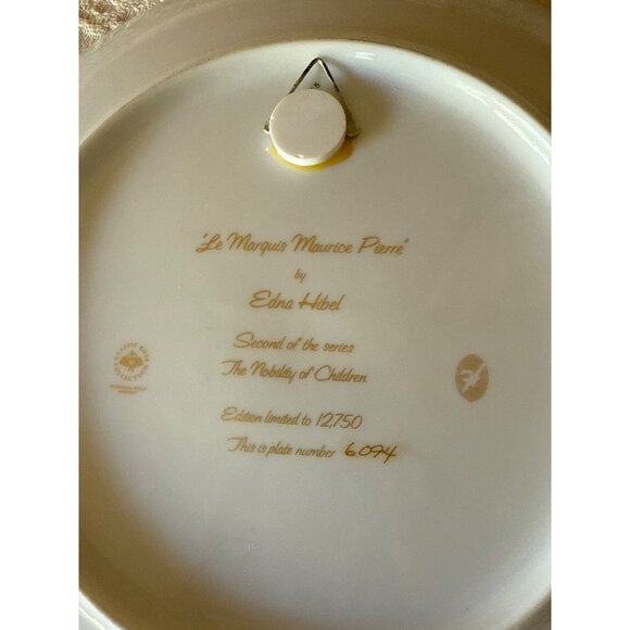 Edna Hibel "Le Marquis Maurice Pierre" Limited Edition Decorative Plate 6094/127 - Picture 4 of 11